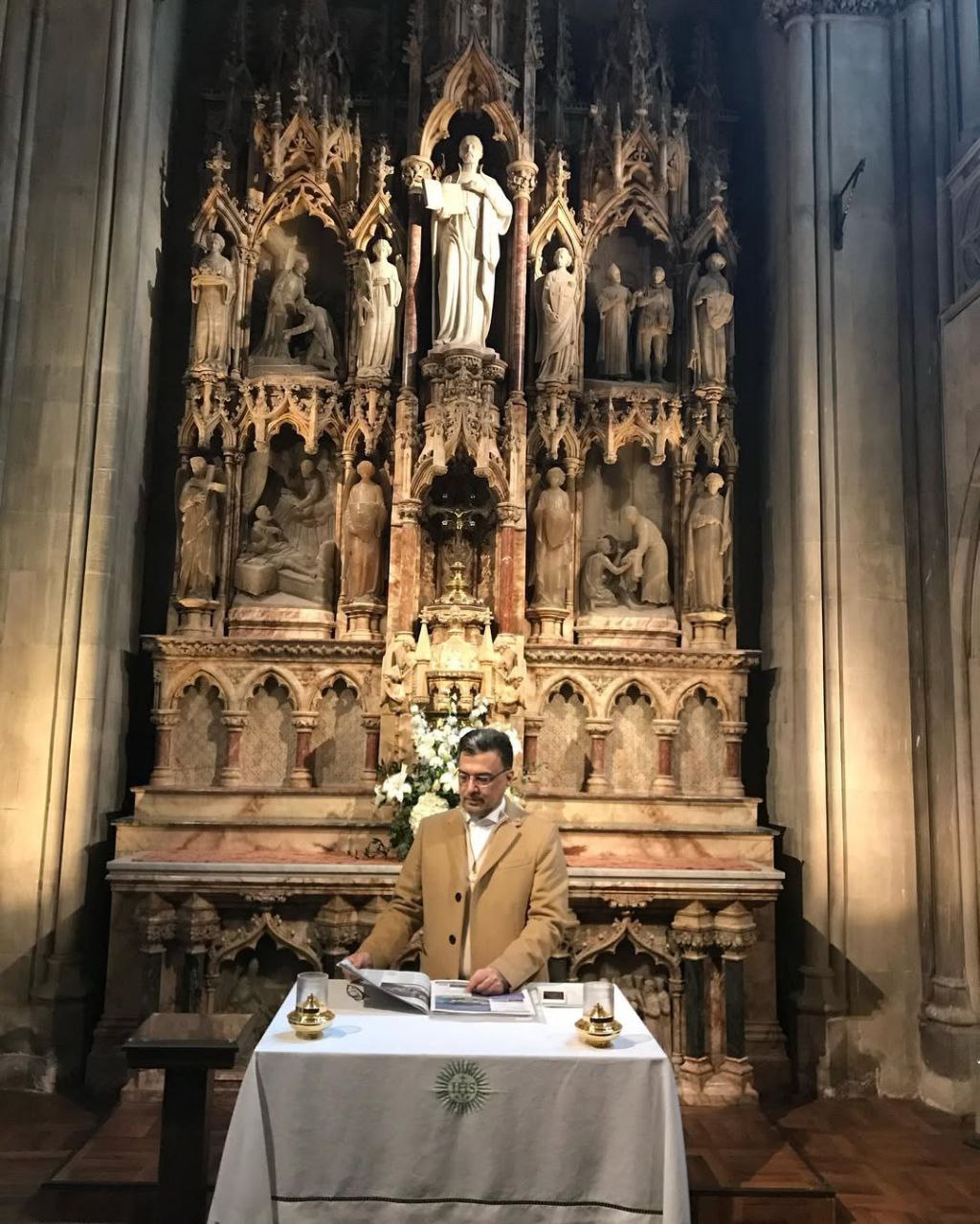 هرمنوتیک در کلام شیعی و مسیحی
سخنرانی دکتر محفوظی در کلیسای وست منیستر لندن3